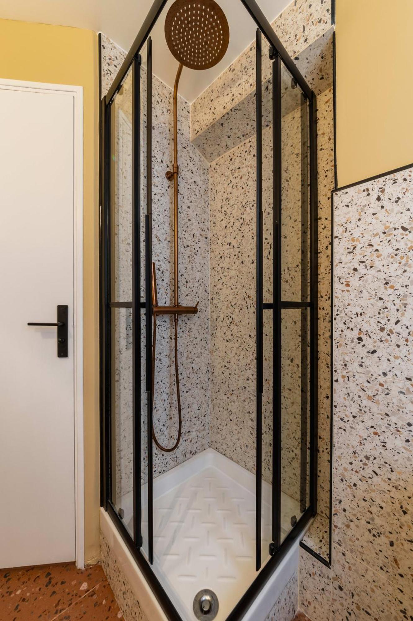 Grand Studio Refait A Neuf Paris 16 - 4P - Flat-Guest Экстерьер фото